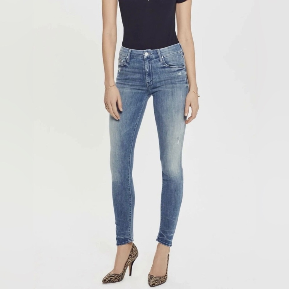 MOTHER The Looker Jeans in Graffiti Girl Size 26